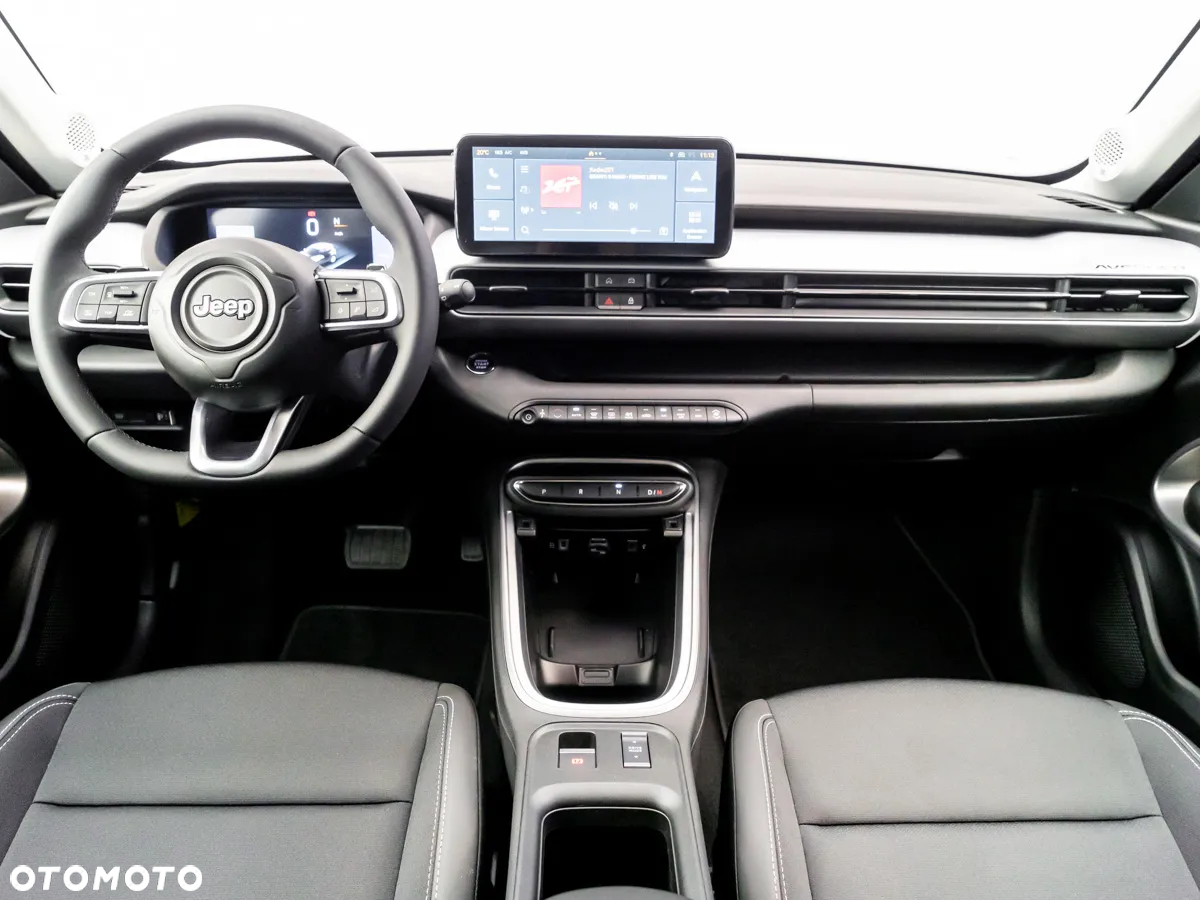 Jeep Avenger 1.2 T3 mHEV Summit FWD eDCT6 - 32