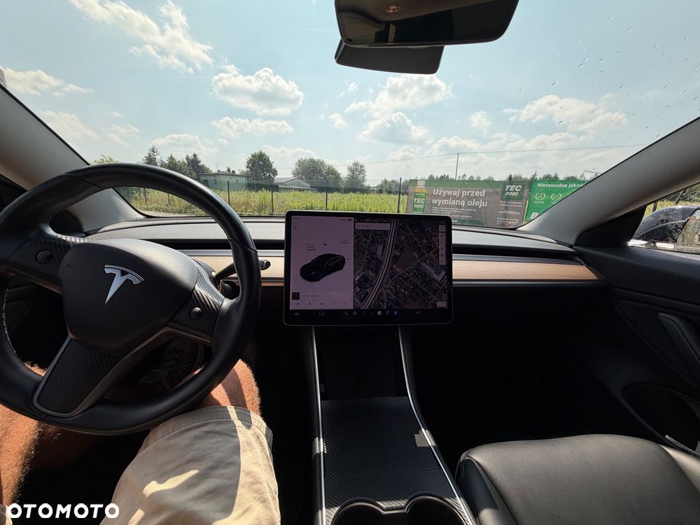 Tesla Model 3 Standard Reichweite Plus Hinterradantrieb - 10