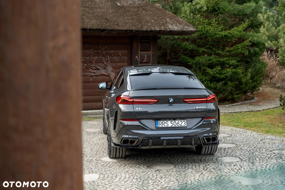 BMW X6 M50i - 23