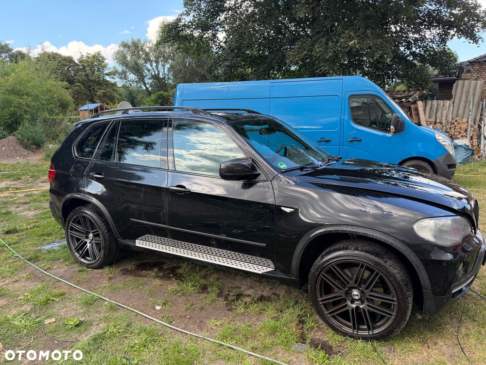 BMW X5 2007 photo 2