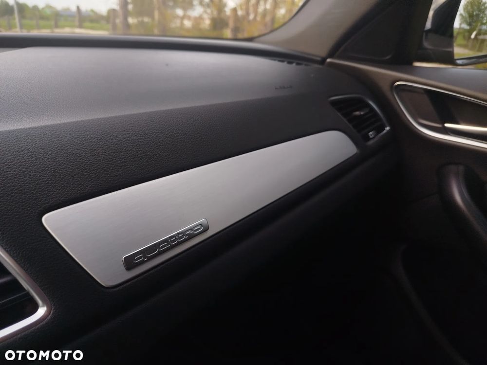Audi Q3 2.0 TDI Quattro S tronic - 27