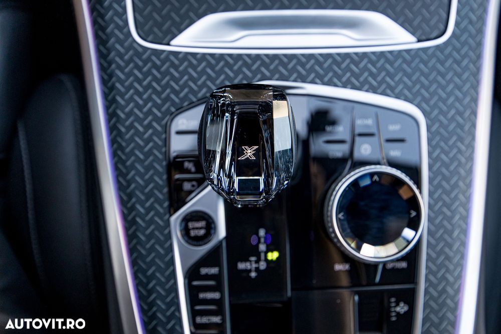 BMW X5 xDrive45e AT PHEV - 39
