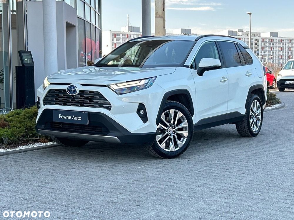 Toyota RAV4 - 1