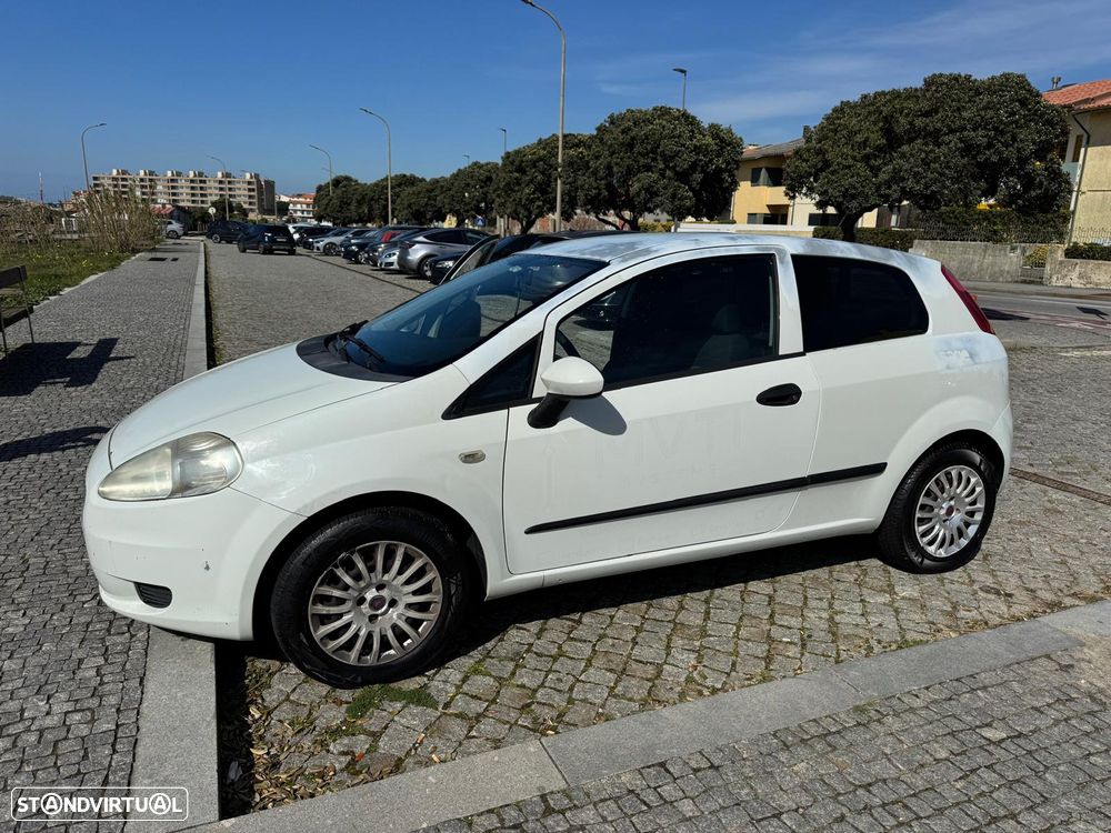 Fiat Grande Punto - 2