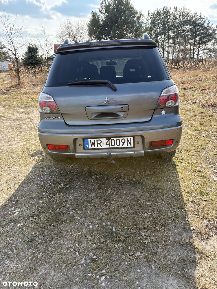Mitsubishi Outlander 2.0 Sport 4WD - 12