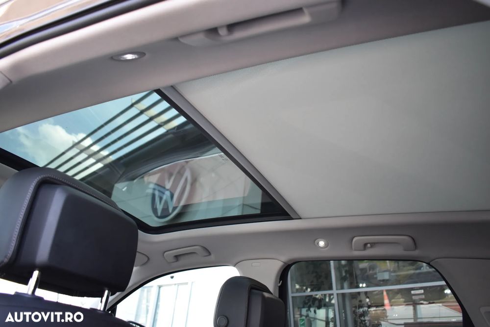 Volkswagen Touareg V6 TDI 4MOTION Elegance - 13