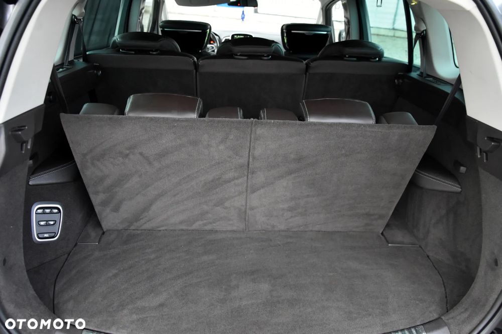 Renault Espace 1.6 dCi Energy Initiale Paris EDC - 26