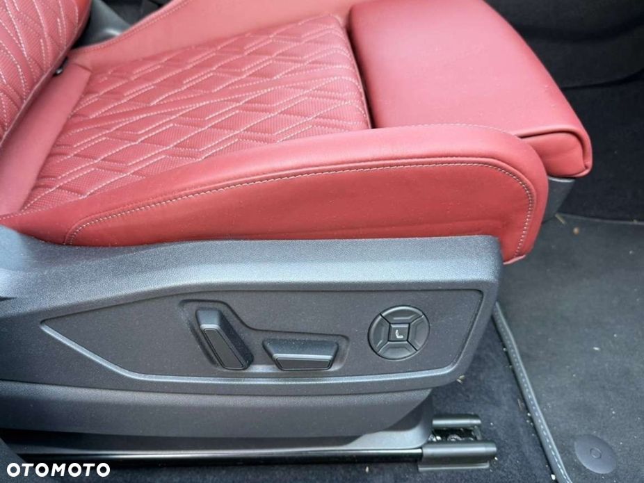 Audi SQ5 TFSI mHEV 270 kW Quattro S tronic - 12