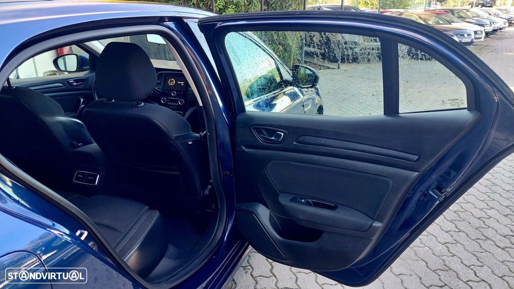 Renault Mégane 1.5 dCi Zen - 10