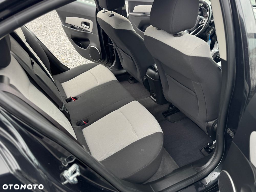 Chevrolet Cruze 1.8 Automatik LTZ - 9