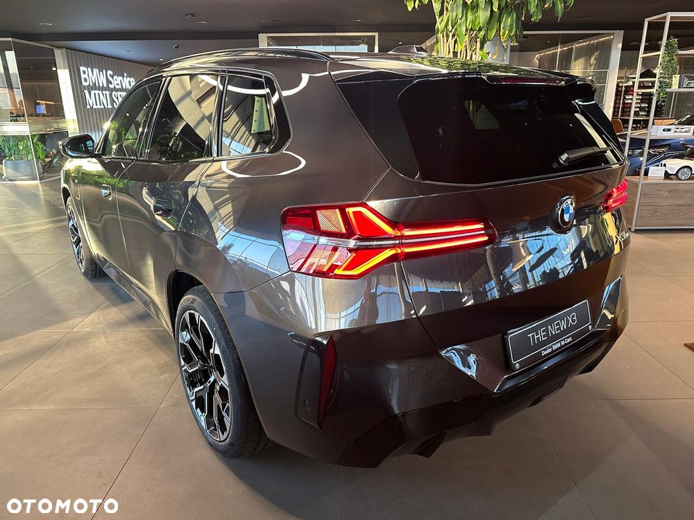 BMW X3 20 xDrive - 4