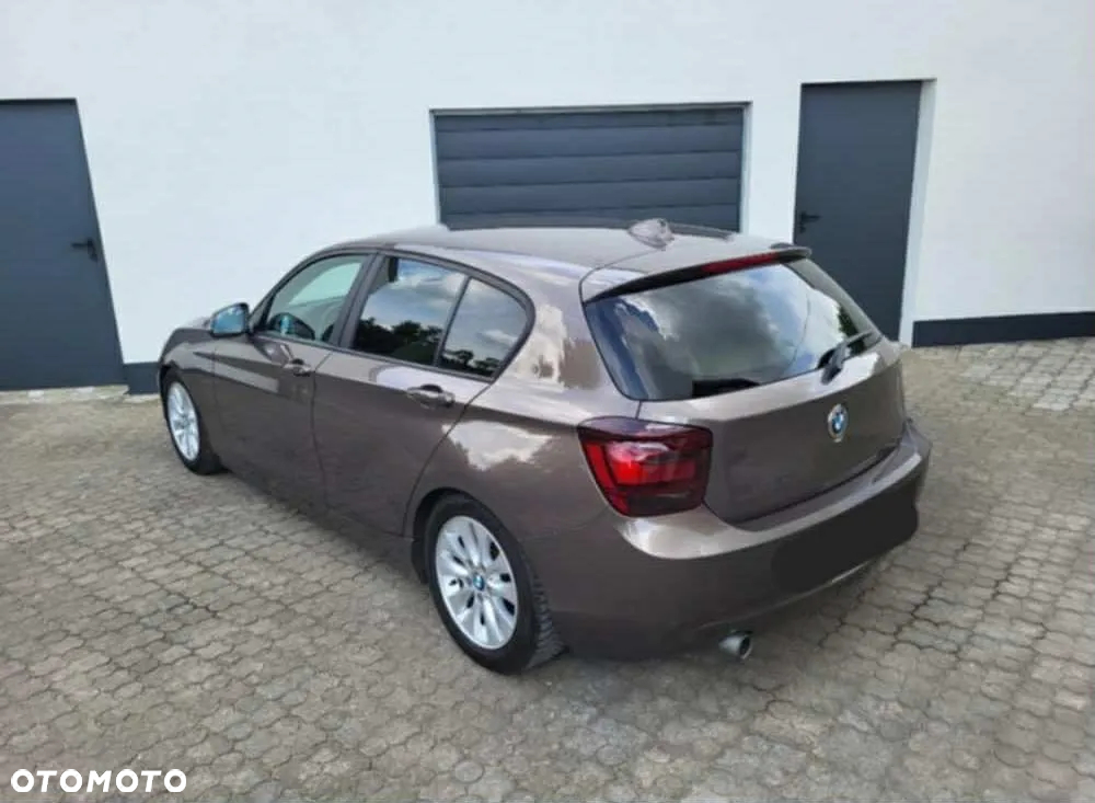 BMW Seria 1 116d EfficientDynamics - 3