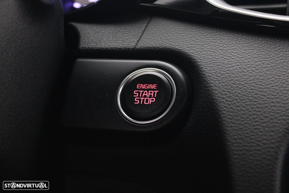 Kia XCeed 1.6 GDi PHEV Drive — fotografia 13