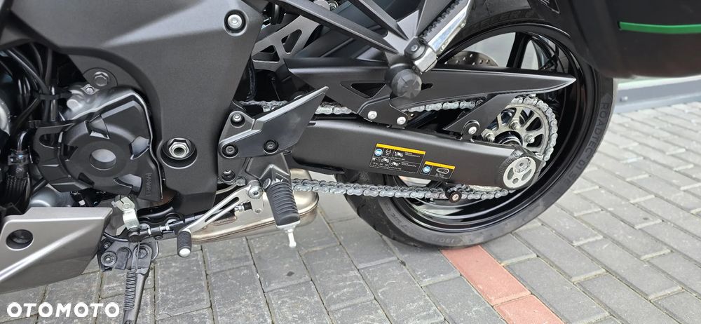 Kawasaki Ninja 1000 SX - 33