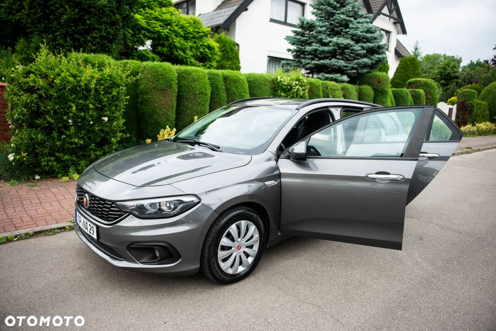 Fiat Tipo 1.4 T-Jet 16v Easy - 15