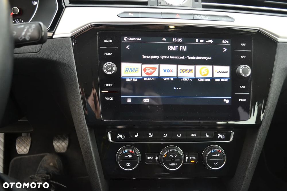 Volkswagen Passat 2.0 TDI (BlueMotion Technology) Highline - 27