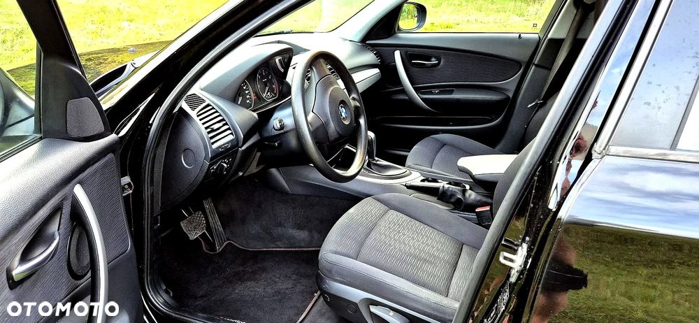 BMW Seria 1 118d DPF - 14