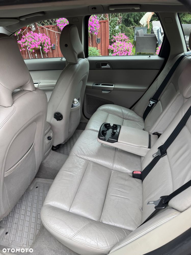 Volvo V50 2.0D - 10