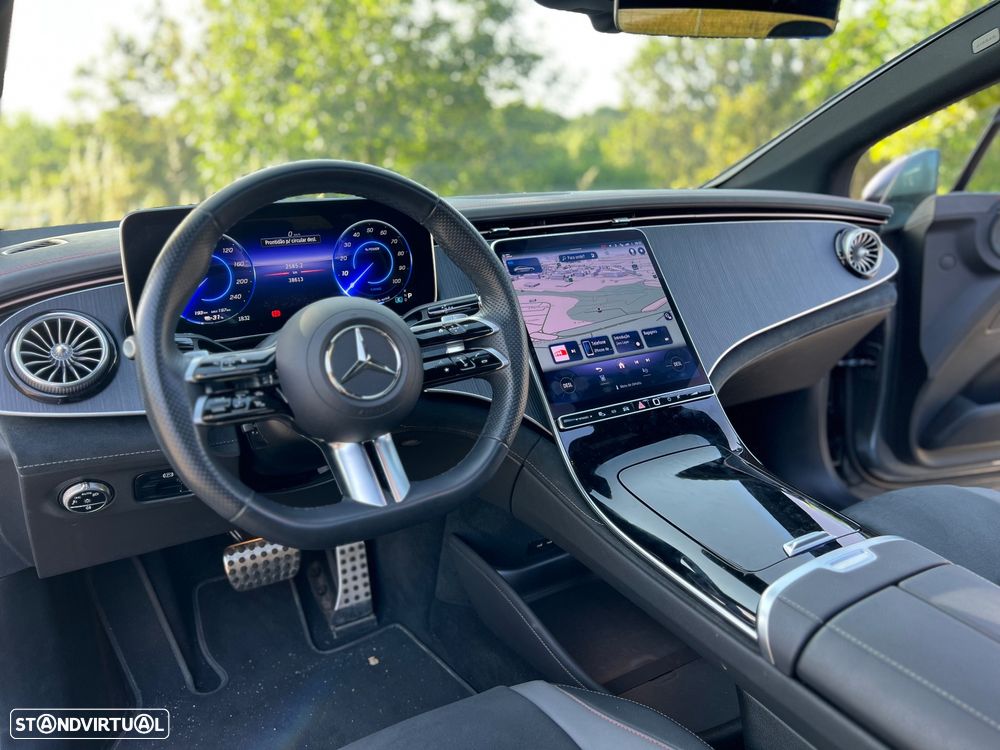 Mercedes-Benz EQE 300 AMG Line - 17