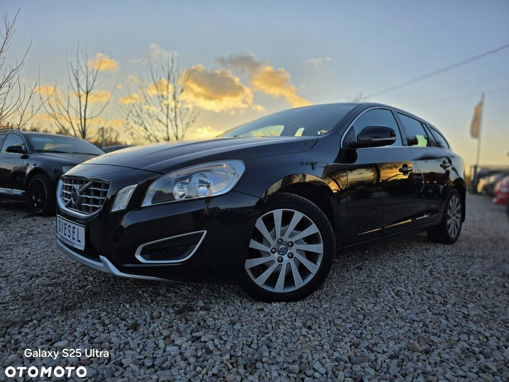 Volvo V60 D3 Momentum - 13