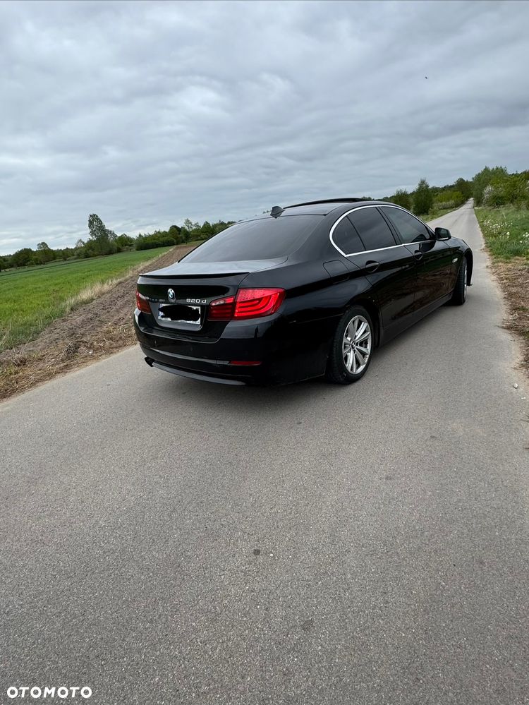 BMW Seria 5 520d - 16