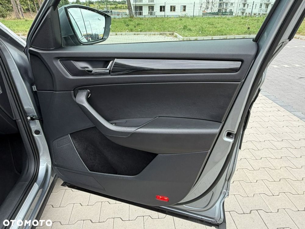 Skoda Kodiaq 2.0 TDI 4x4 Business DSG - 34