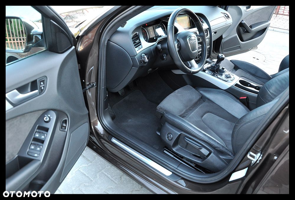 Audi A4 Avant 3.0 TDI DPF quattro S line Sportpaket (plus) - 23