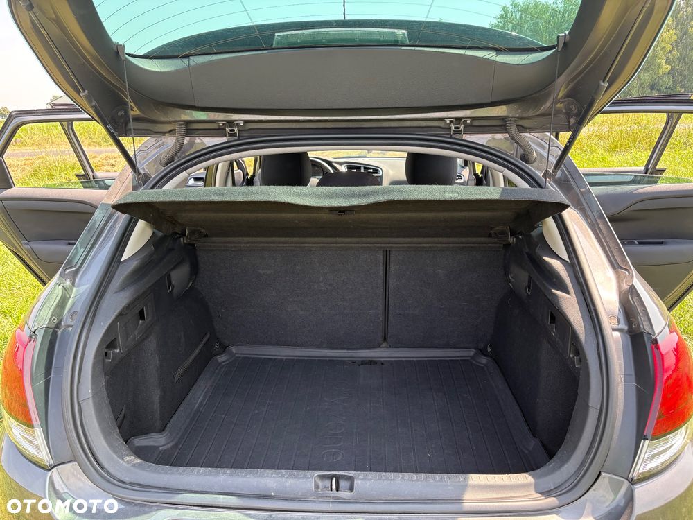 Citroën C4 1.6 BlueHDi Feel - 16
