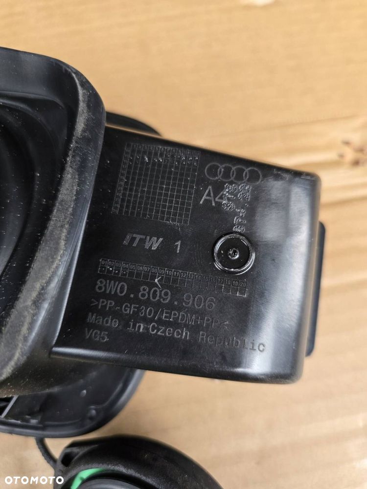 klapka wlewu paliwa 8w0809906 audi a4 b9 ls9r - 4