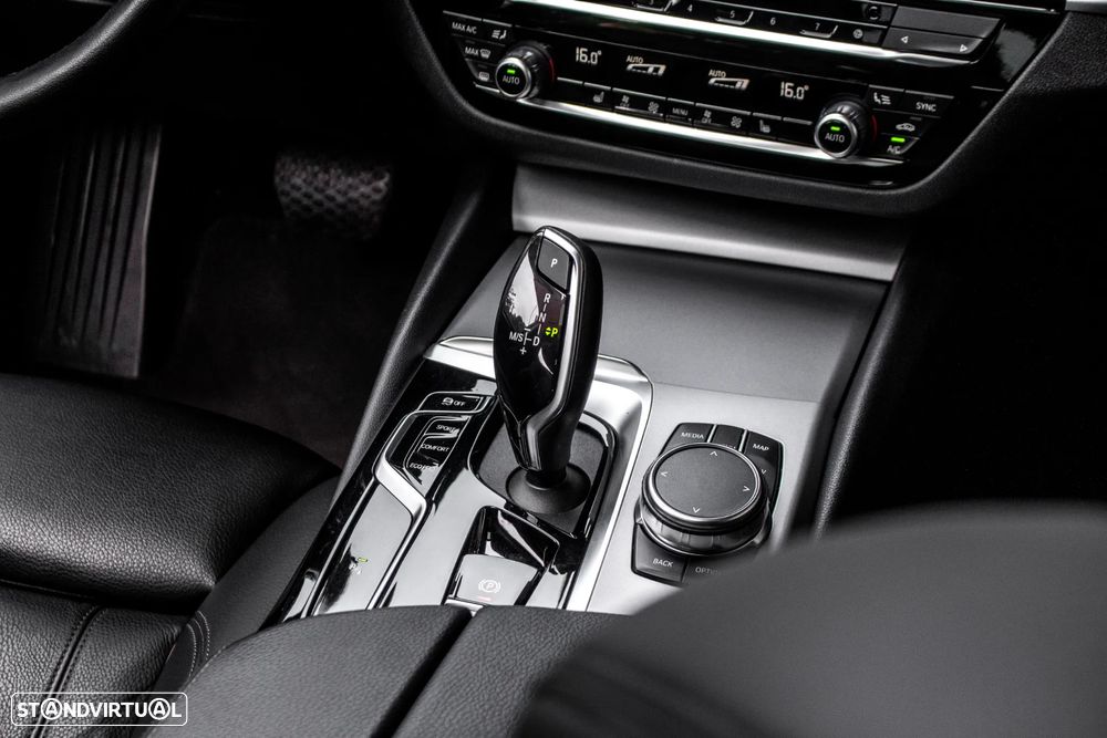 BMW 520 d Line Luxury Auto - 39