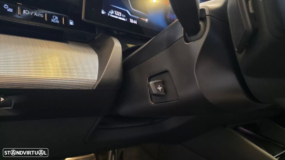 BMW 530 e Pack Desportivo M Pro - 48