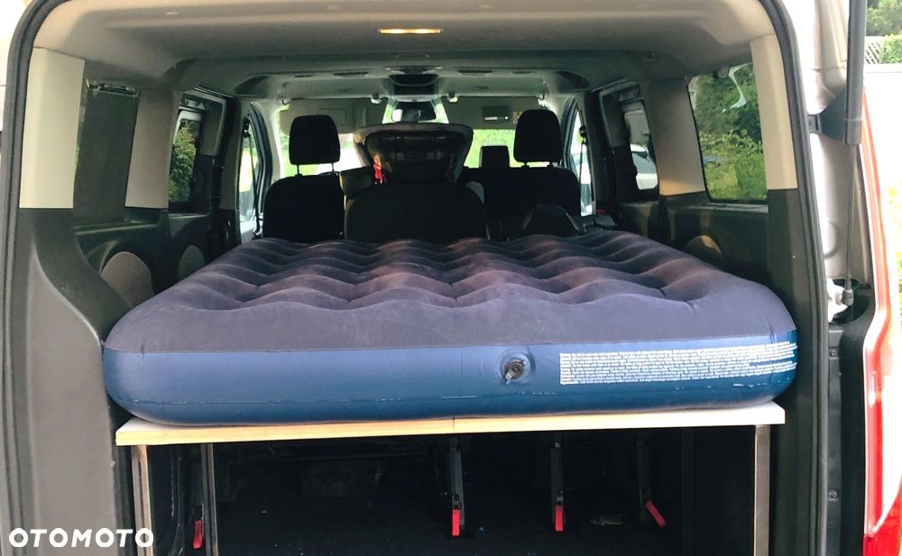 Ford Tourneo Custom 310 L2H1 VA Titanium - 21