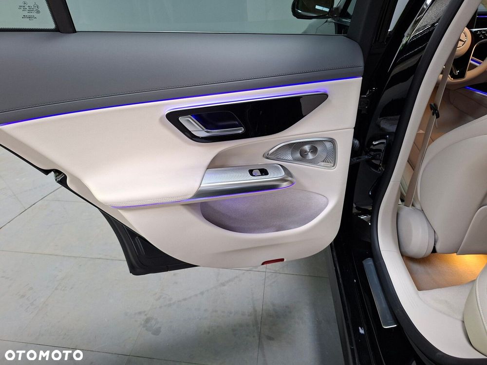 Mercedes-Benz Klasa E - 30