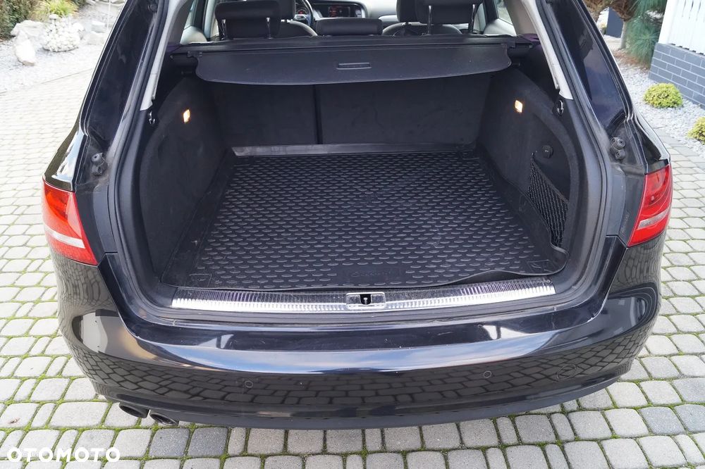 Audi A4 Avant 2.0 TDI DPF Ambition - 17