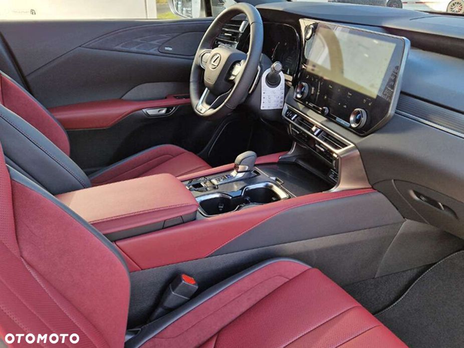 Lexus RX - 8