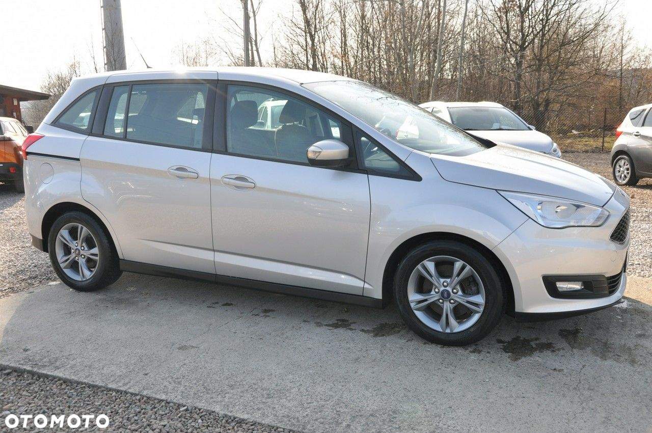 Ford Grand C-MAX - 7
