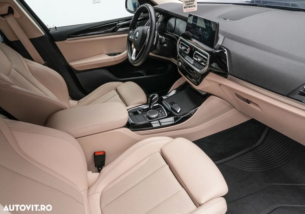 BMW X4 xDrive20i AT Advantage - 13