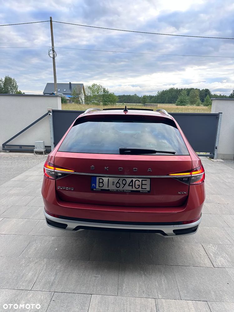 Skoda Superb 2.0 TSI 4x4 Scout DSG - 5