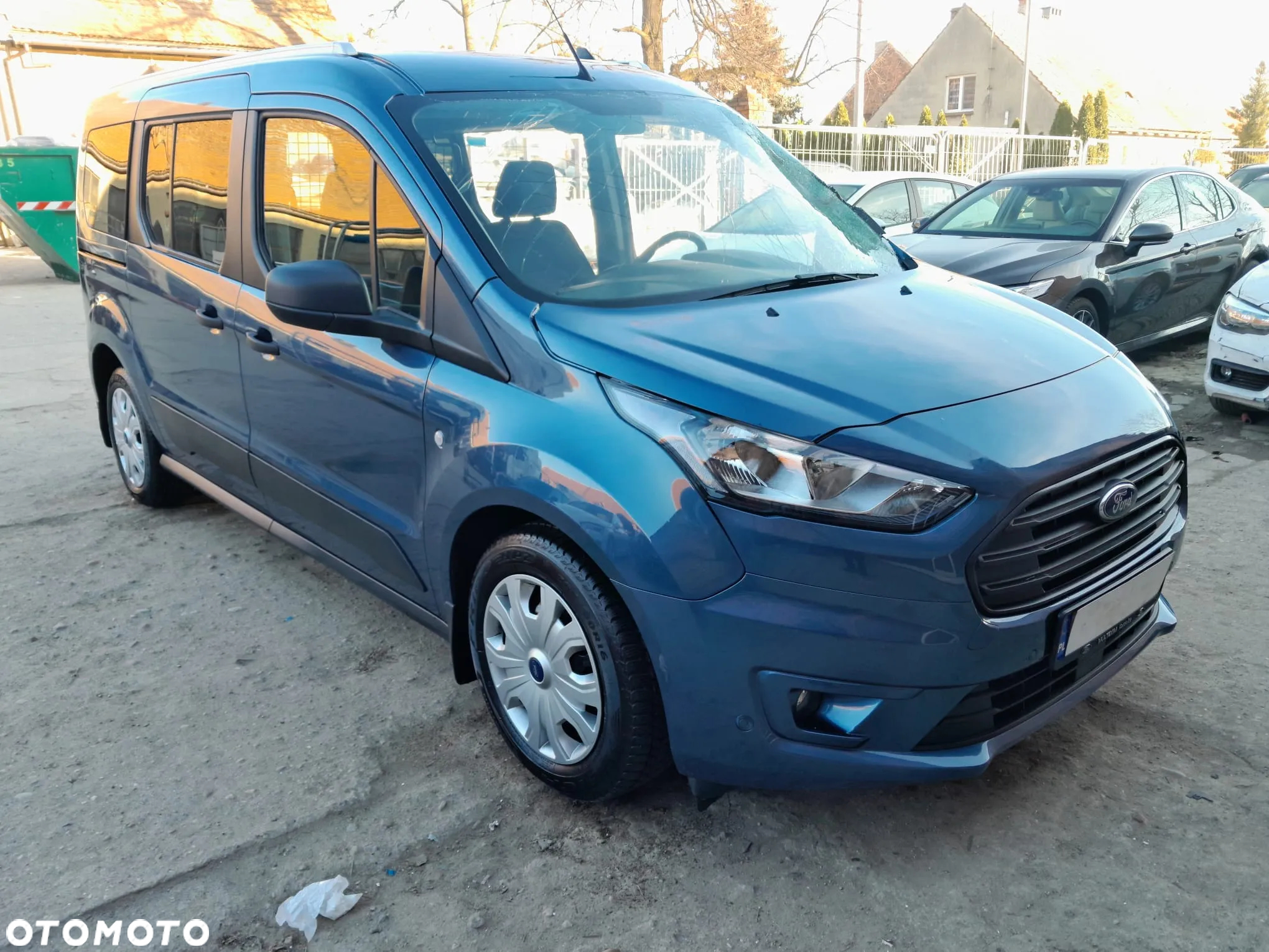 Ford Tourneo Connect Grand 2.0 EcoBlue Trend - 2