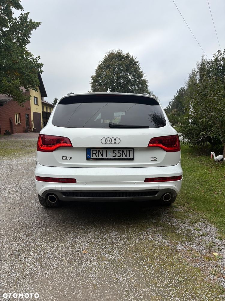 Audi Q7 - 4