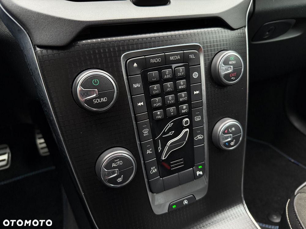 Volvo V40 D2 RDesign - 22