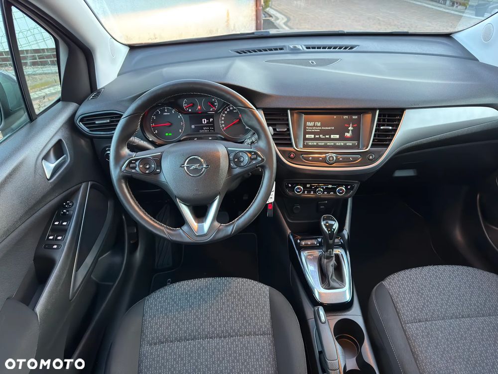 Opel Crossland X - 21