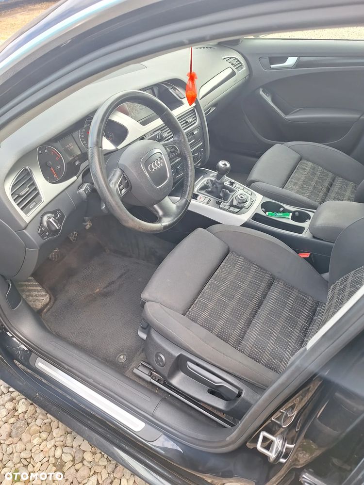 Audi A4 Avant 1.8 TFSI Attraction - 7