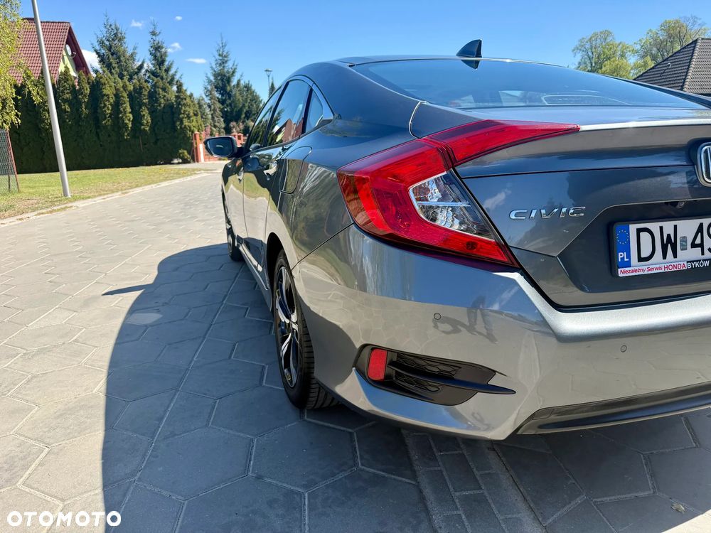 Honda Civic 1.5 T Prestige (Navi) - 18