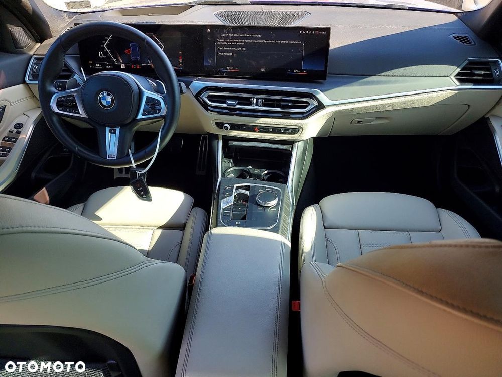 BMW Seria 3 330i xDrive M Sport - 9
