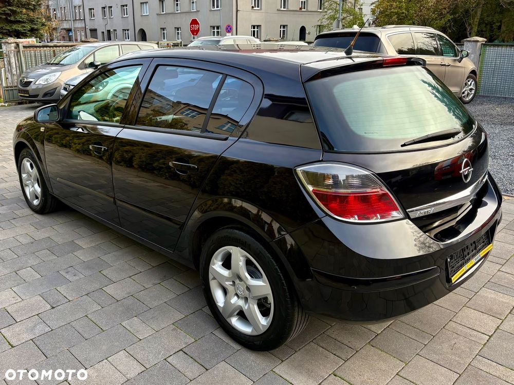 Opel Astra 1.6 - 5