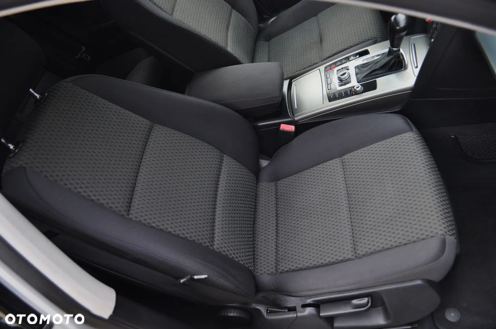 Audi A6 Avant 2.7 TDI multitronic - 27