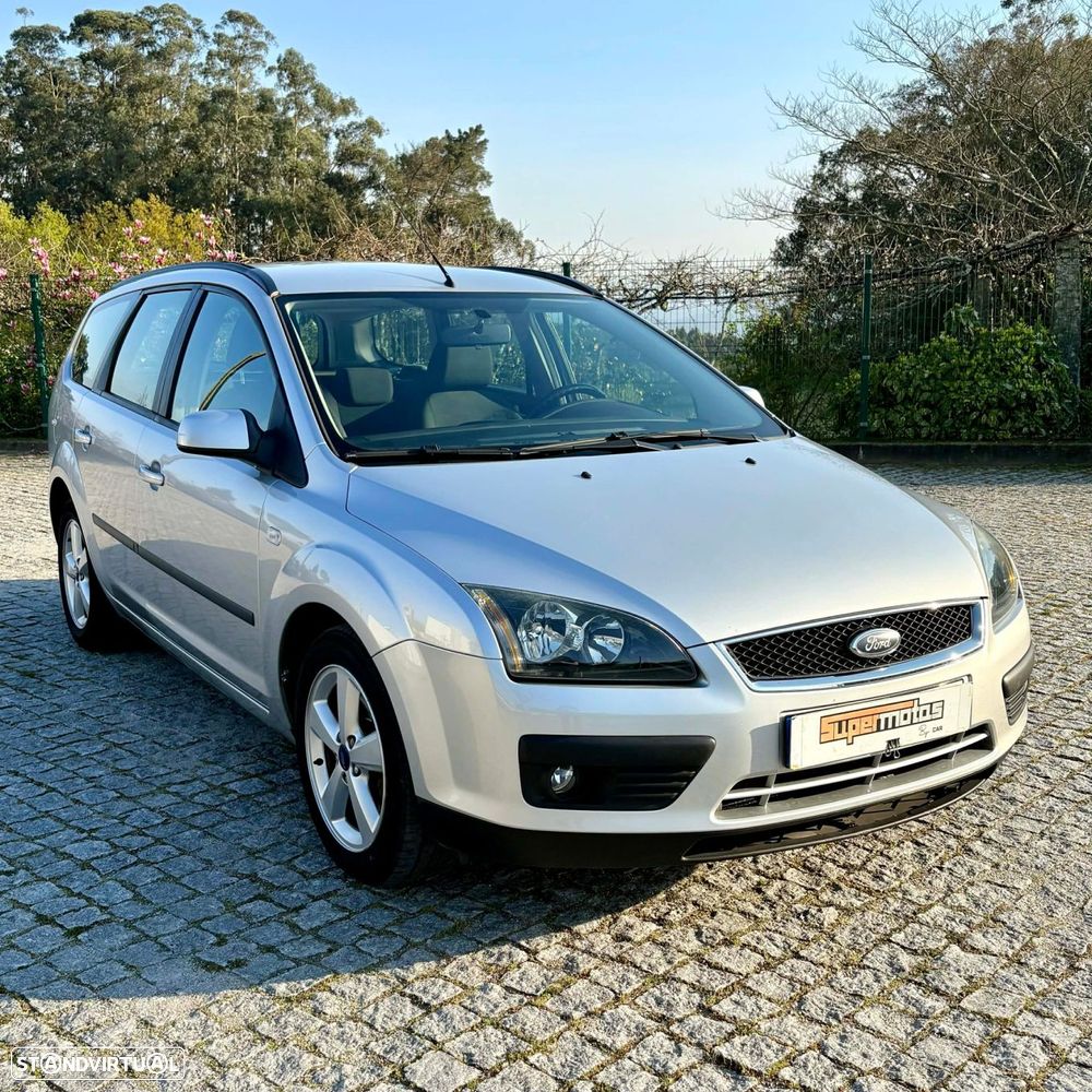 Ford Focus 1.4 16V S - 2