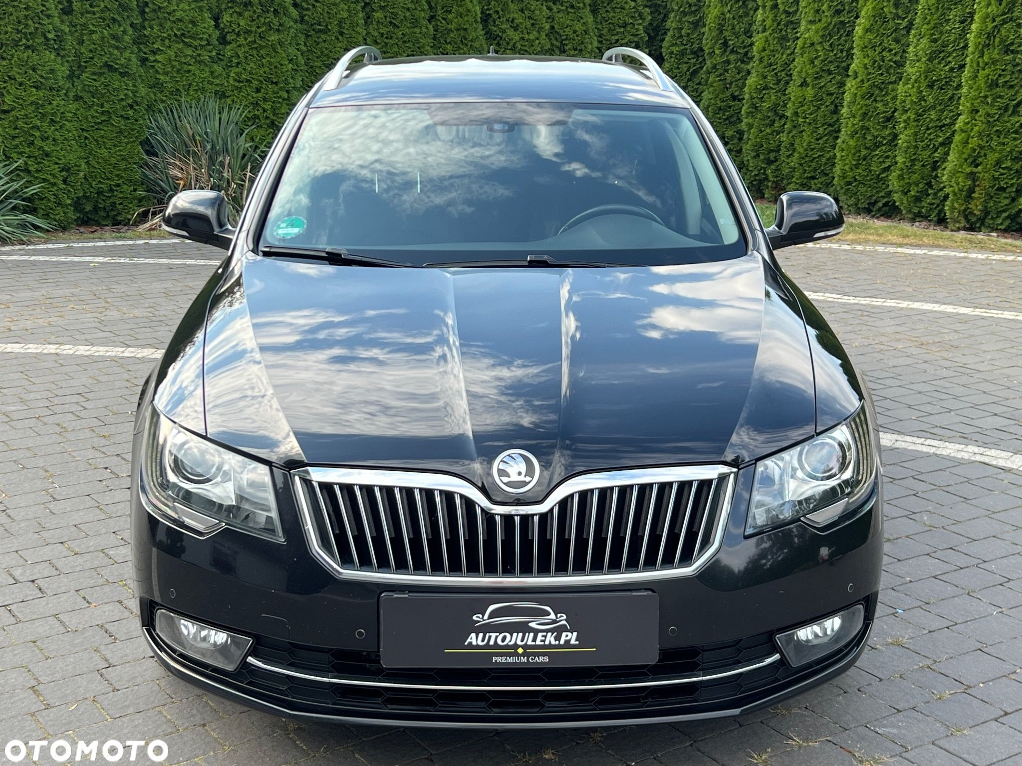 Skoda Superb Combi 2.0 TDI Elegance - 2