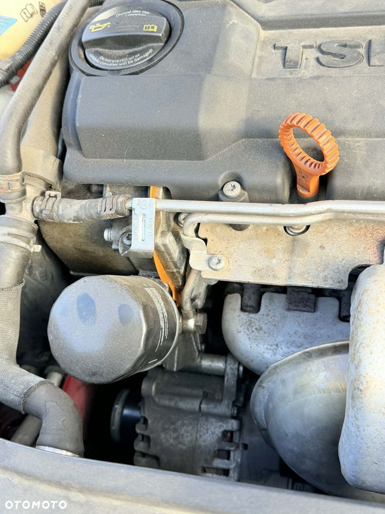 Volkswagen Golf - 16